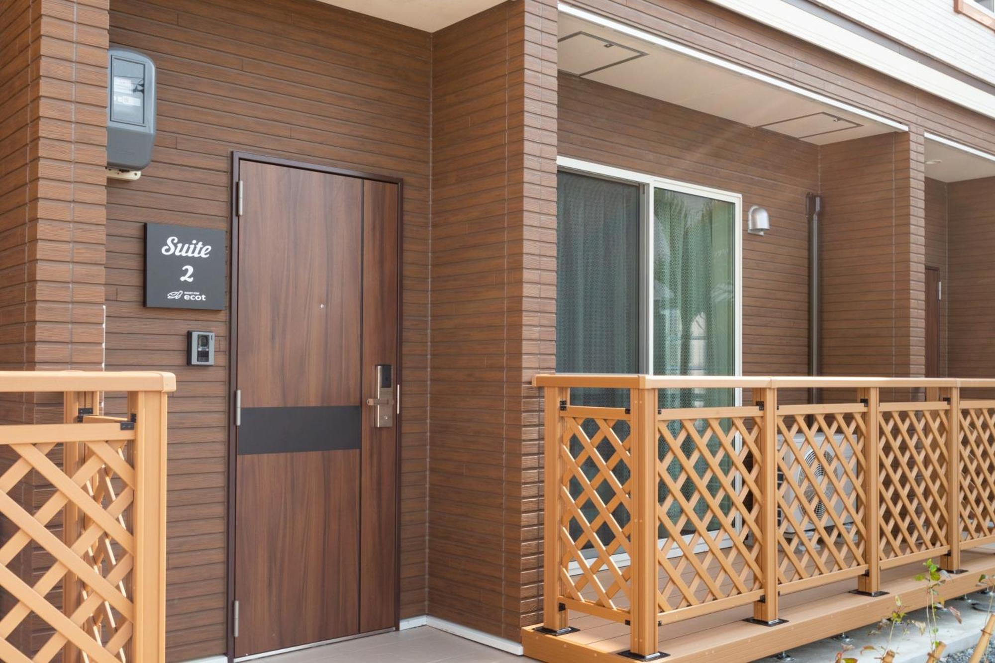 Ecot Irabu Bridge Premier Aparthotel Miyakojima  Rum bild